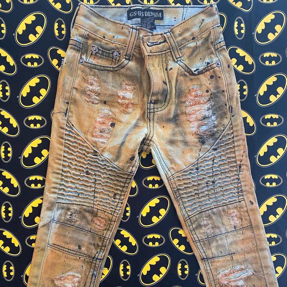 Distressed Jeans